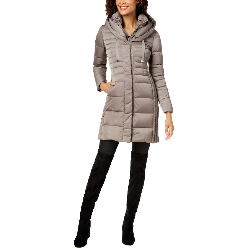 Retro Design Tahari Mia Women's Quilted Down Insulated Fitted Winter Puffer Coat with Bib Retro Design Tahari Mia Women's Quilted Down Insulated Fitted Winter Puffer Coat with Bib