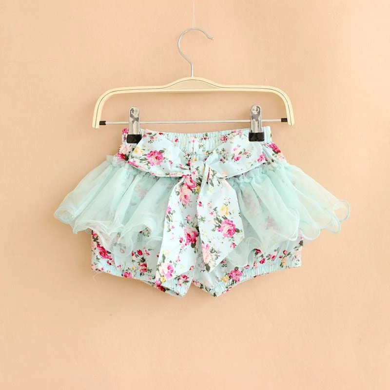 Classic Retro baby girls summer flower short pants style fashion cute children clothing floral kids child lace shorts pants Classic Retro baby girls summer flower short pants style fashion cute children clothing floral kids child lace shorts pants
