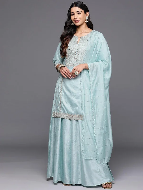 Creative Style Libas Art Green Embroidered Silk Blend Straight Suit With Dupatta