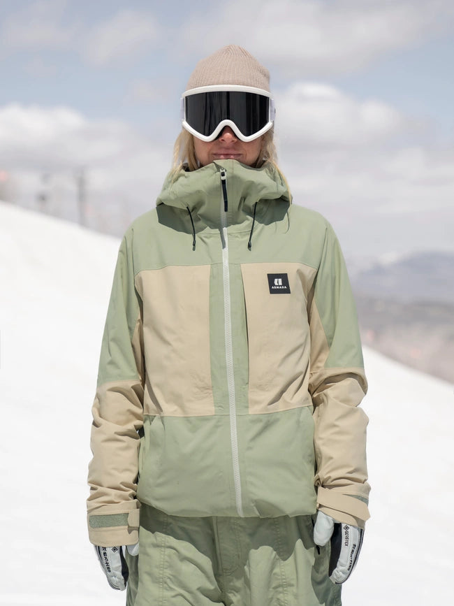 Round neck design Armada Women's Kata 2L Gore-Tex Insulated Jacket 2025