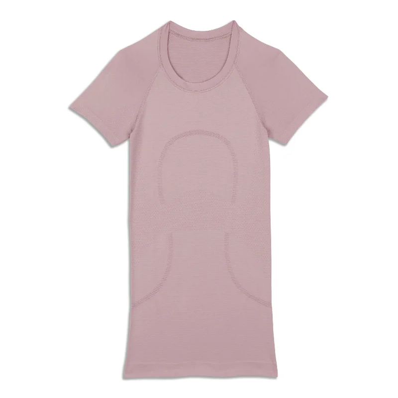 Stand-up collar design Swiftly Tech Short-Sleeve Shirt 2.0 - Resale
