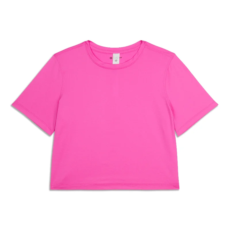 Sports fitness shoes Ultralight Waist-Length T-Shirt - Resale