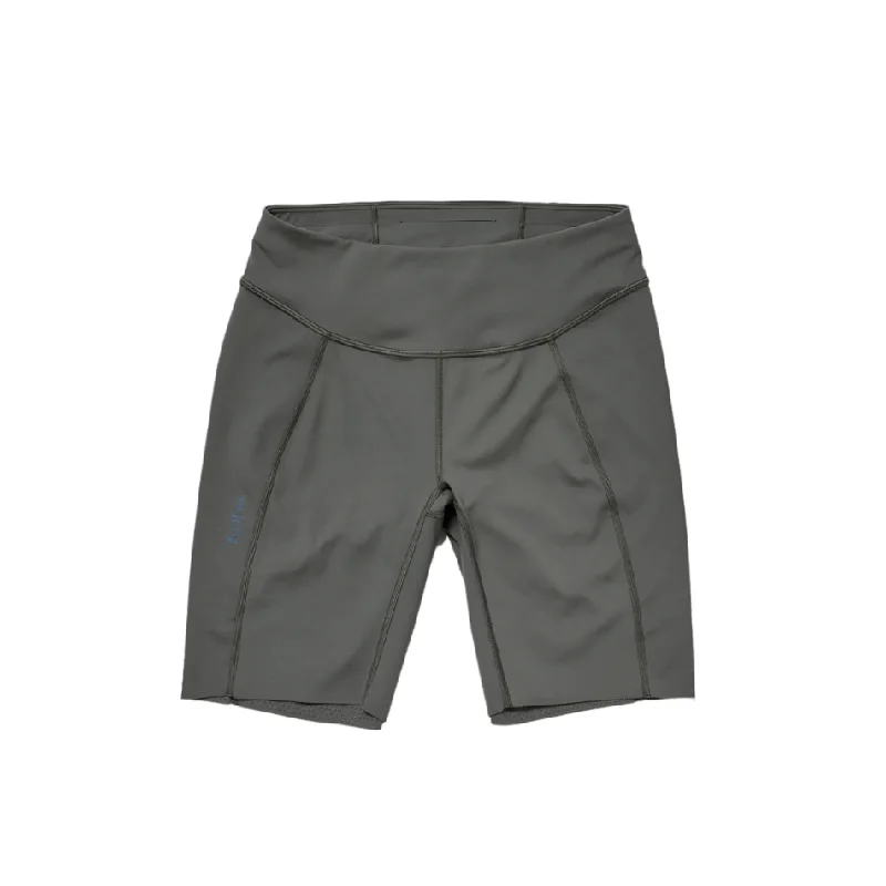Noble Temperament Janji Women's 7 inch Pace Short in Carbon AW24