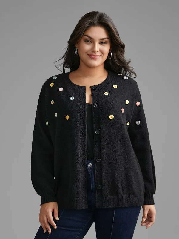 Fashionable and casual Stereo Flower Design Button Through Cardigan