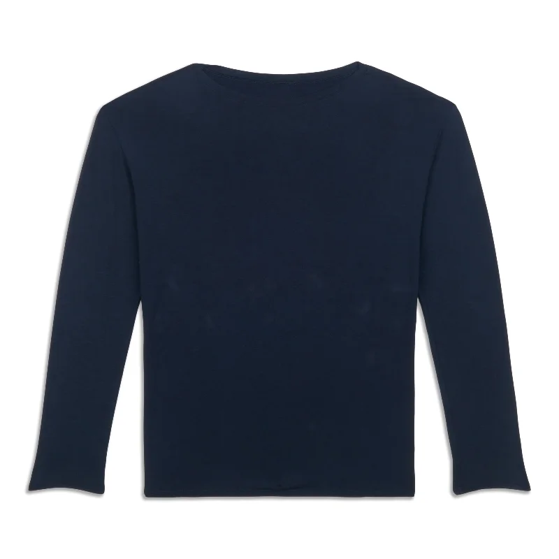 Ultra-lightweight Relaxed-Fit Boatneck Long-Sleeve Shirt - Resale
