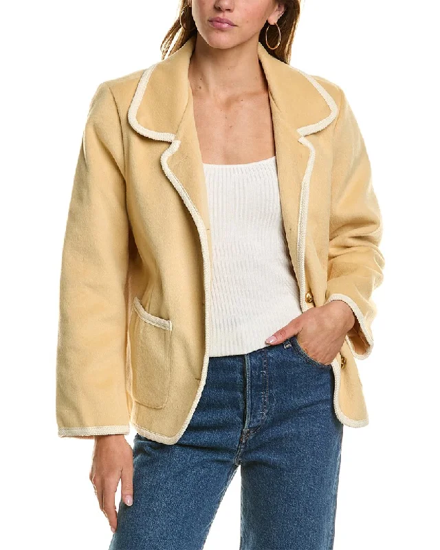 Wandering freely Abbey Coat