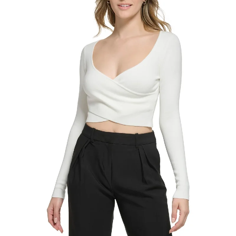Warm and substantial Calvin Klein Womens Slim Fit Crop Pullover Sweater