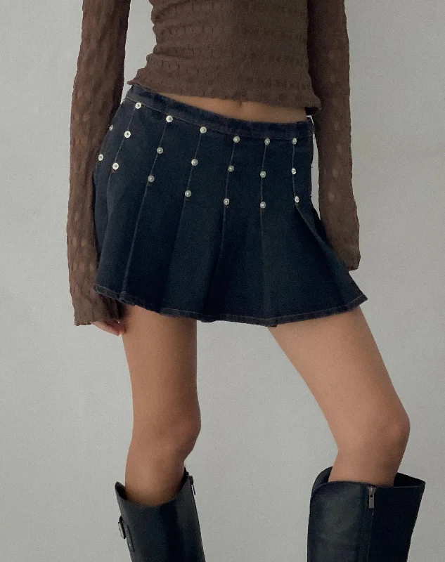 Wandering freely Gatlin Pleated Denim Mini Skirt in Black Wash with Studs