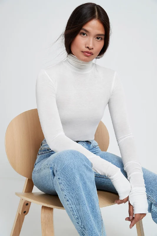 Leisure And Entertainment Fashionable and fashionable Eloise Sheer Turtleneck