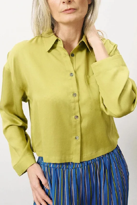 Beautiful Romance Fashion classic FRNCH Polly Shirt