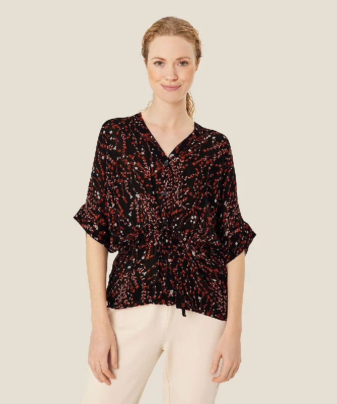 Trendy and versatile Fashion must-have Irekana Cuff Sleeve Shirt