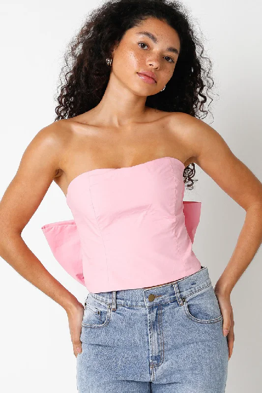 Comfortable And Simple High street design Lindsay Top