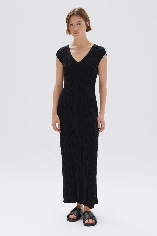 Design Perception Long Knit Jumper Lottie Knit Midi Dress