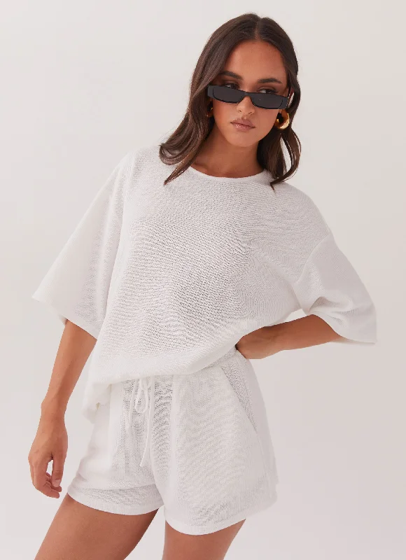 Elegant And Elegant Sleeveless Knit Top Ocean Waves Knit Shorts - White