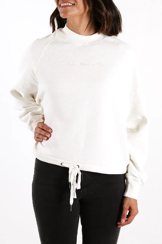 Elegant Style Fitted Turtleneck Pullover Sleek Crew Natural