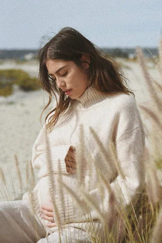 Nightclub Style Personalized series The Cashmere Carmel Sweater // Moon