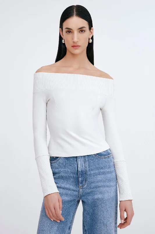 Boutique style Classic retro Tilly Top