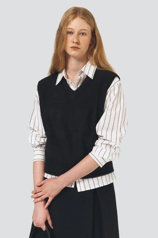 Knowledge And Elegance Fashionable and versatile Unisex Black Wool Divide V-Neck Vest Knowledge And Elegance Fashionable and versatile Unisex Black Wool Divide V-Neck Vest