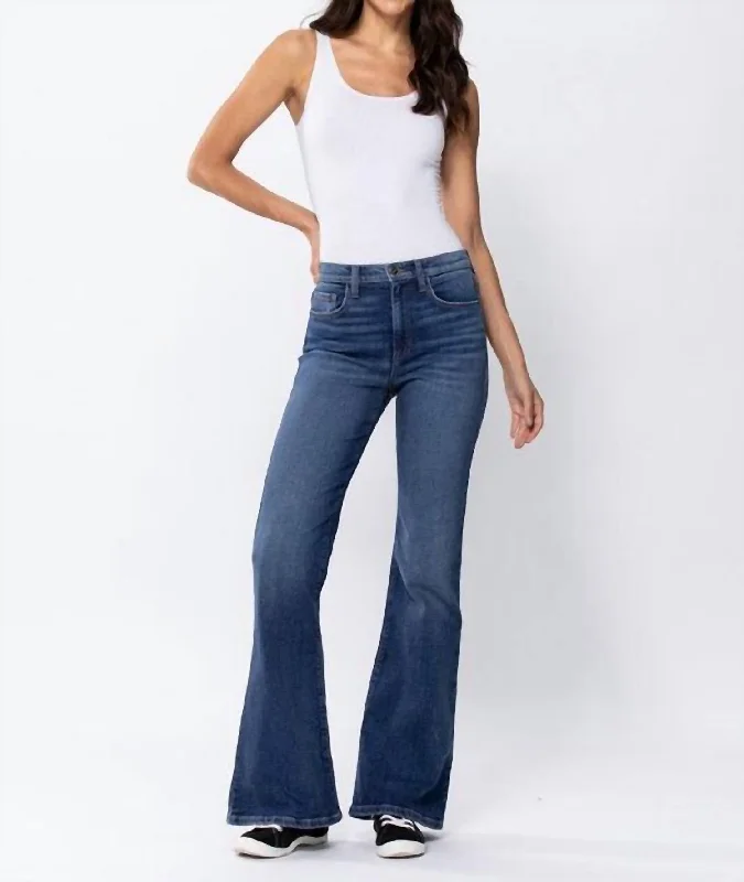 Sports outdoor style Casual work trousers Classic Flare Jeans In Medium Wash