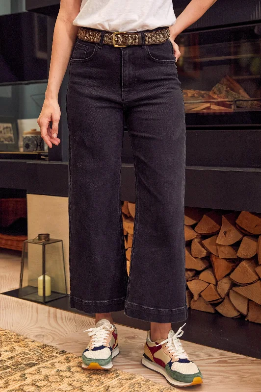 High-waisted pants style Low-rise jeans Denim Wide Leg Crop Jean | Black