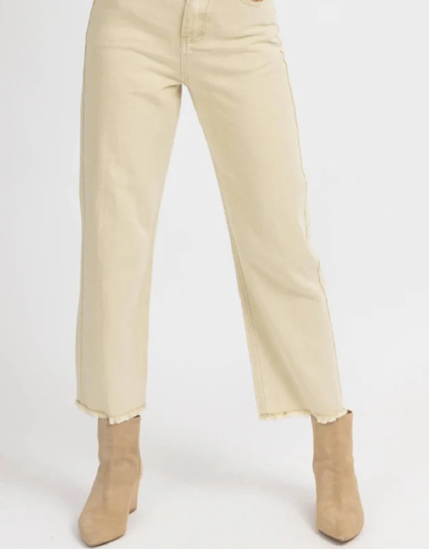 High-waisted pants style Women’s ribbed leggings High Waisted Flare Jeans In Neutral Khaki High-waisted pants style Women’s ribbed leggings High Waisted Flare Jeans In Neutral Khaki