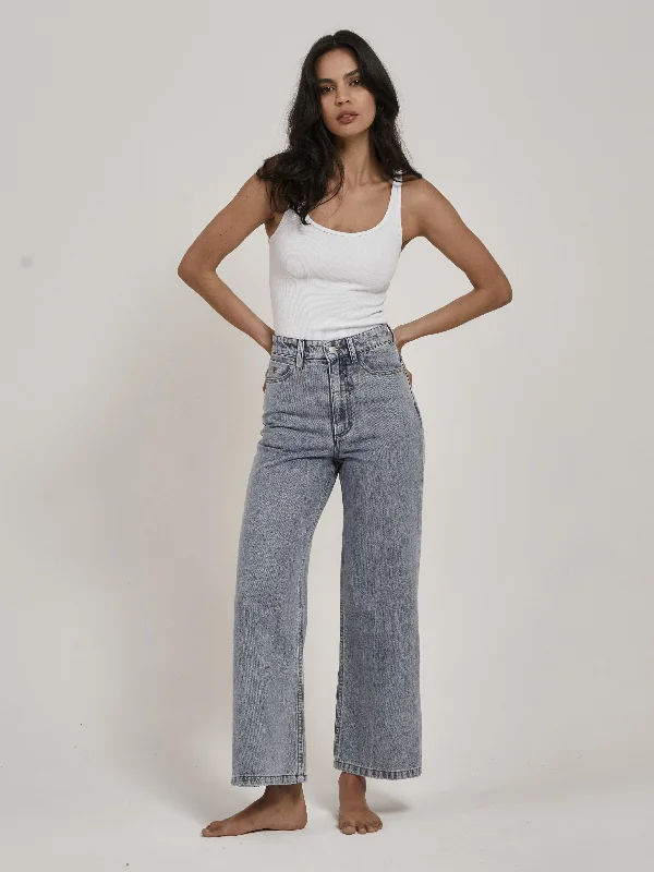 Street Sports Shoes Full-length jeans Holly Jean - Garage Blue