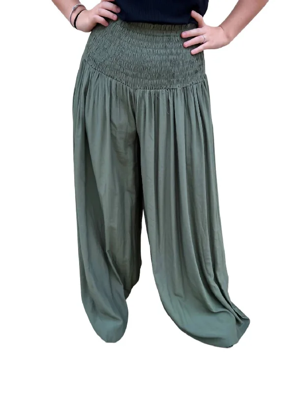 High-end atmosphere Honora Smocked Waist Palazzo Pants In Sage