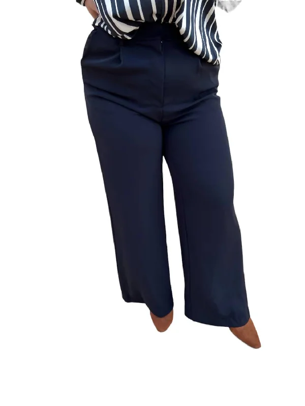 Free and comfortable Raella Solid Point Wide Pants In Black