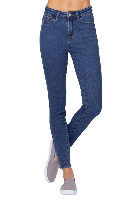 High-end atmosphere Relaxed denim pants Stone Wash High Waist Skinny Jean In Medium Blue High-end atmosphere Relaxed denim pants Stone Wash High Waist Skinny Jean In Medium Blue
