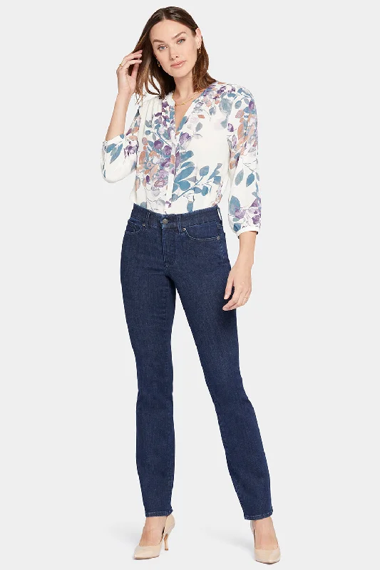 Comfortable And Simple Super stretch jeans Waist-Match™ Marilyn Straight Jeans In Petite - Inspire Comfortable And Simple Super stretch jeans Waist-Match™ Marilyn Straight Jeans In Petite - Inspire