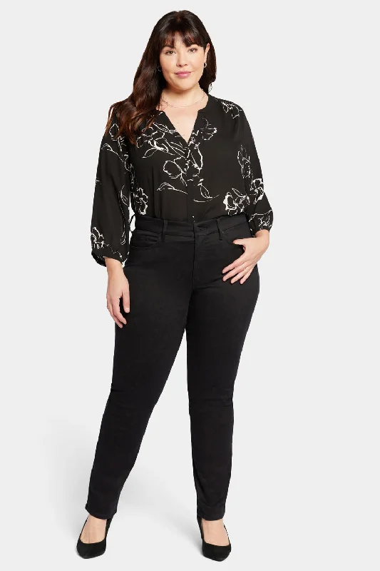 Sports And Leisure Skinny ripped jeans Waist-Match™ Marilyn Straight Jeans In Plus Size - Black Sports And Leisure Skinny ripped jeans Waist-Match™ Marilyn Straight Jeans In Plus Size - Black