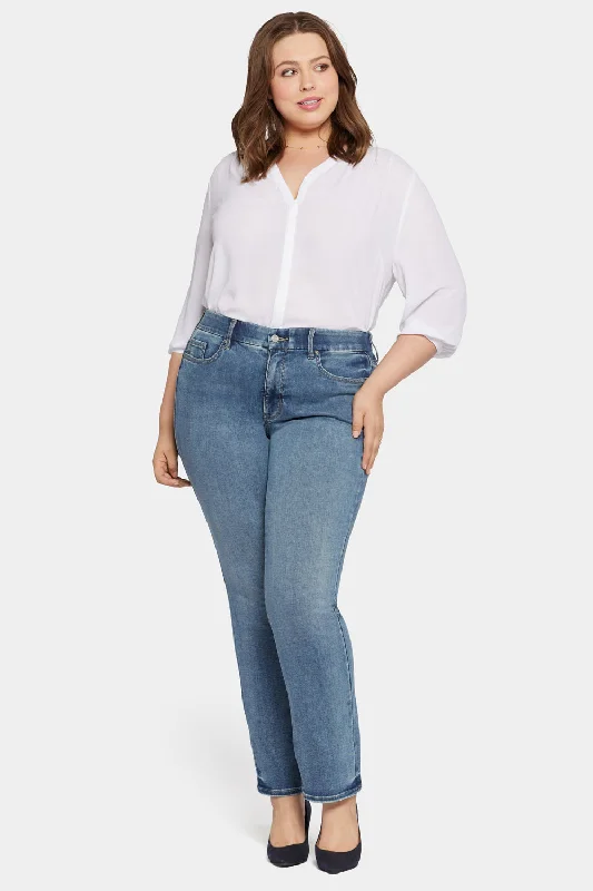 Noble Temperament Vintage wash jeans Waist-Match™ Marilyn Straight Jeans In Plus Size - Romance Noble Temperament Vintage wash jeans Waist-Match™ Marilyn Straight Jeans In Plus Size - Romance