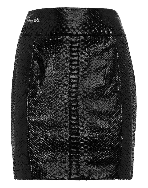 Black And White Style Soft pleated skirt Leather Skirt Short Luxury