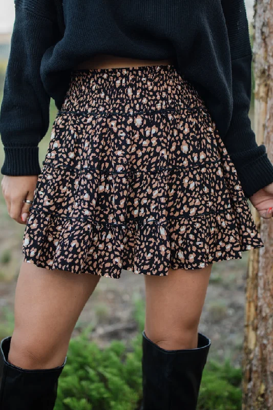 Mid-length Style Pencil skirt Through The Garden Black Leopard Mini Skort