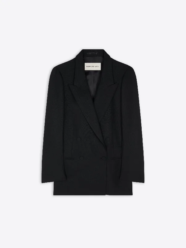 Sports fitness shoes High-waisted blazer Oversized blazer