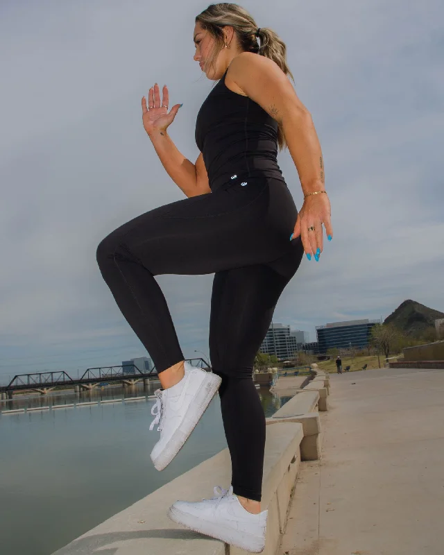 Amazing design Training shorts Women's Classic Leggings - Black
