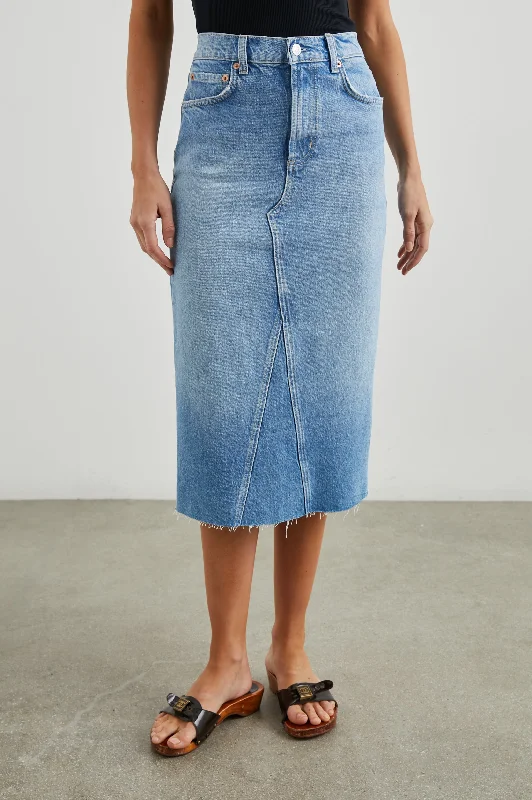 Street Graffiti Design HIGHLAND SKIRT - BAJA BLUE