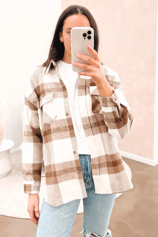 Black And White Style Chunky knit jacket Lewys Shacket Brown