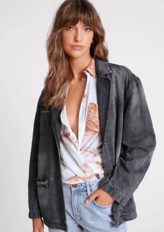 Energetic Denim BF Blazer Worn Black