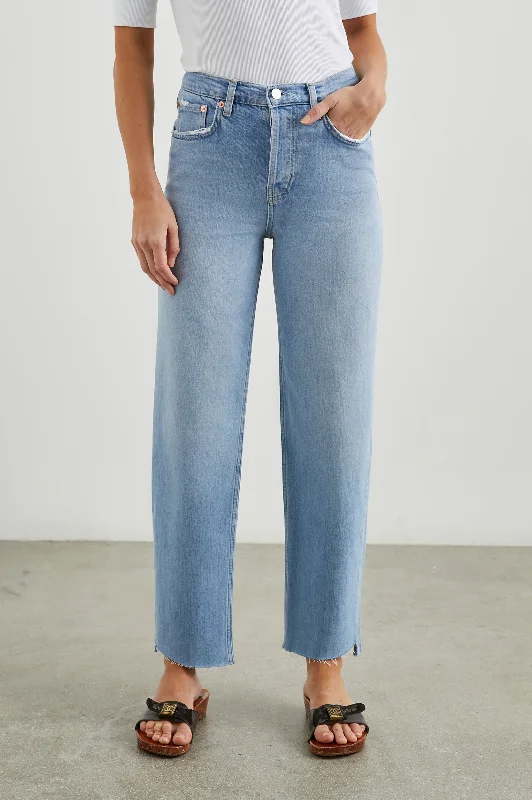 Urban Fashion TOPANGA CROP STRAIGHT - BLUE MIST STEP HEM