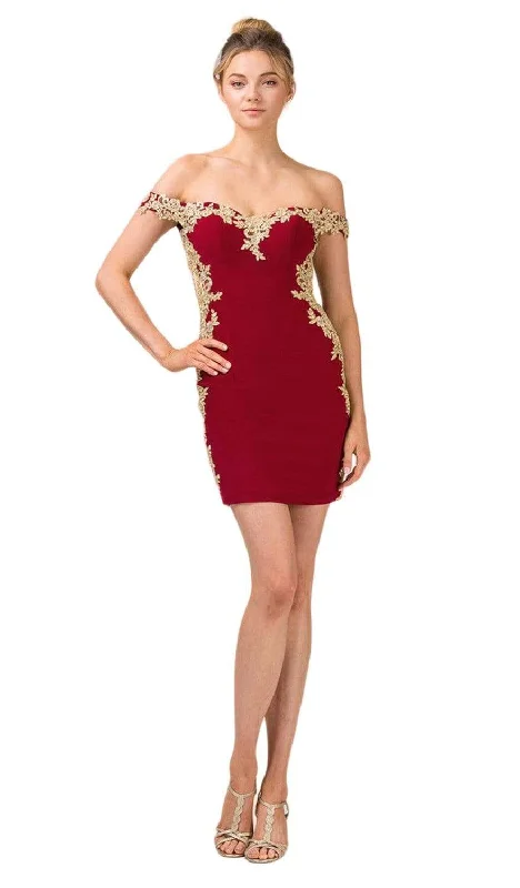 Romantic And Sweet Empire waist evening gown Eureka Fashion - 7016 Lace Embellished Off-Shoulder Dress Romantic And Sweet Empire waist evening gown Eureka Fashion - 7016 Lace Embellished Off-Shoulder Dress