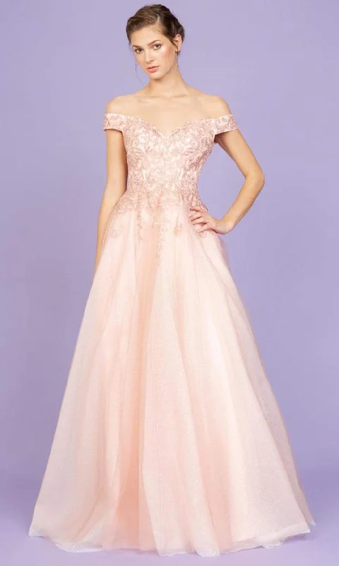 Street Fashion Pleated evening gown Eureka Fashion - 9191 Off Shoulder A-Line Evening Dress Street Fashion Pleated evening gown Eureka Fashion - 9191 Off Shoulder A-Line Evening Dress
