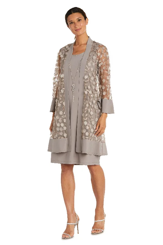 Trendy and versatile Beaded lace evening gown R&M Richards 2643P Short Petite Jacket Dress Trendy and versatile Beaded lace evening gown R&M Richards 2643P Short Petite Jacket Dress